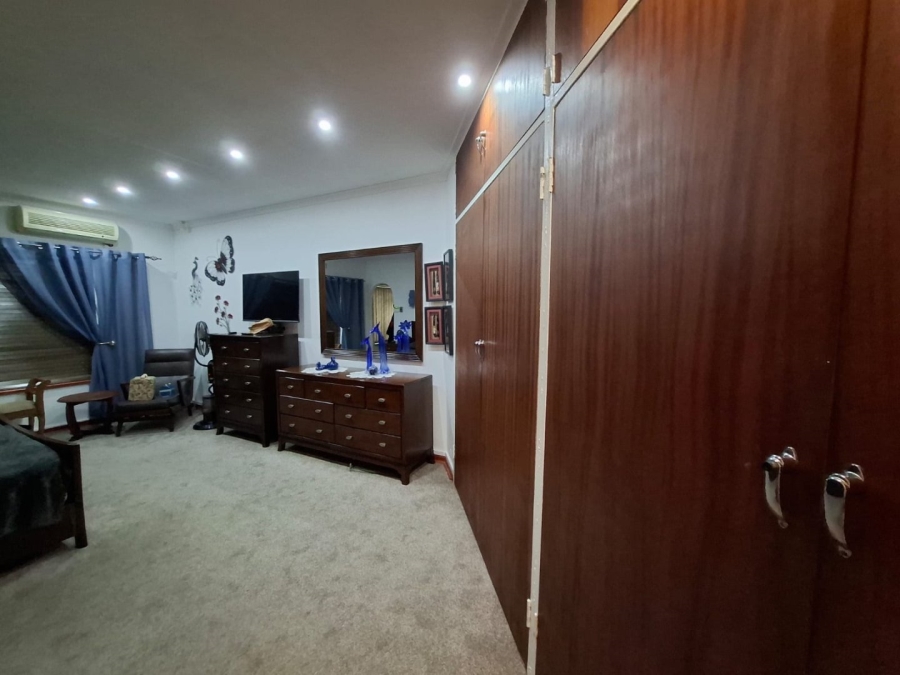 4 Bedroom Property for Sale in Protea Park North West